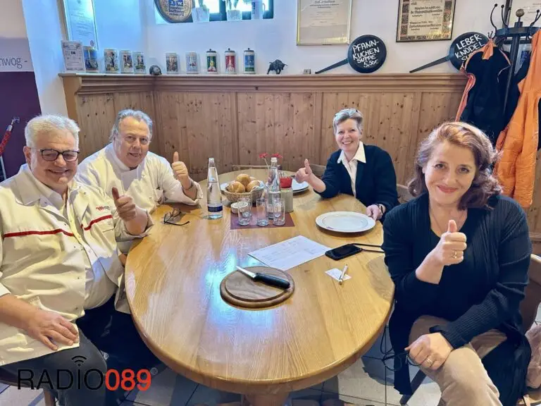 Bild 3 von 12: Die 21. traditionelle Weißwurstprüfung